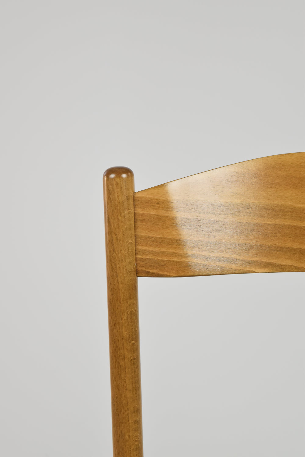 Stock second choice chair model 02 oak color straw seat