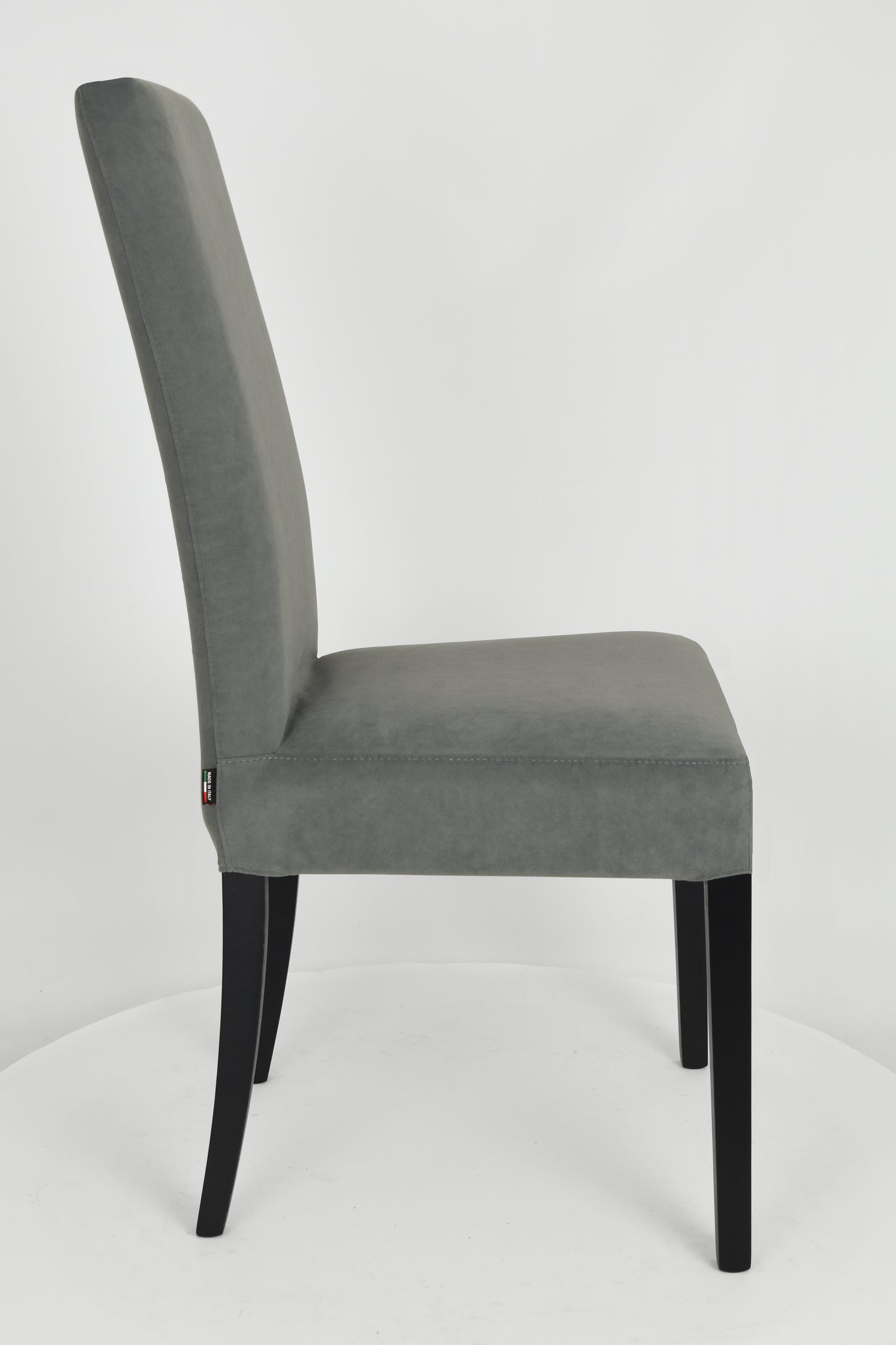 Sedia outlet modello 35 imbottita e sfoderabile in velluto opaco color grigio scuro