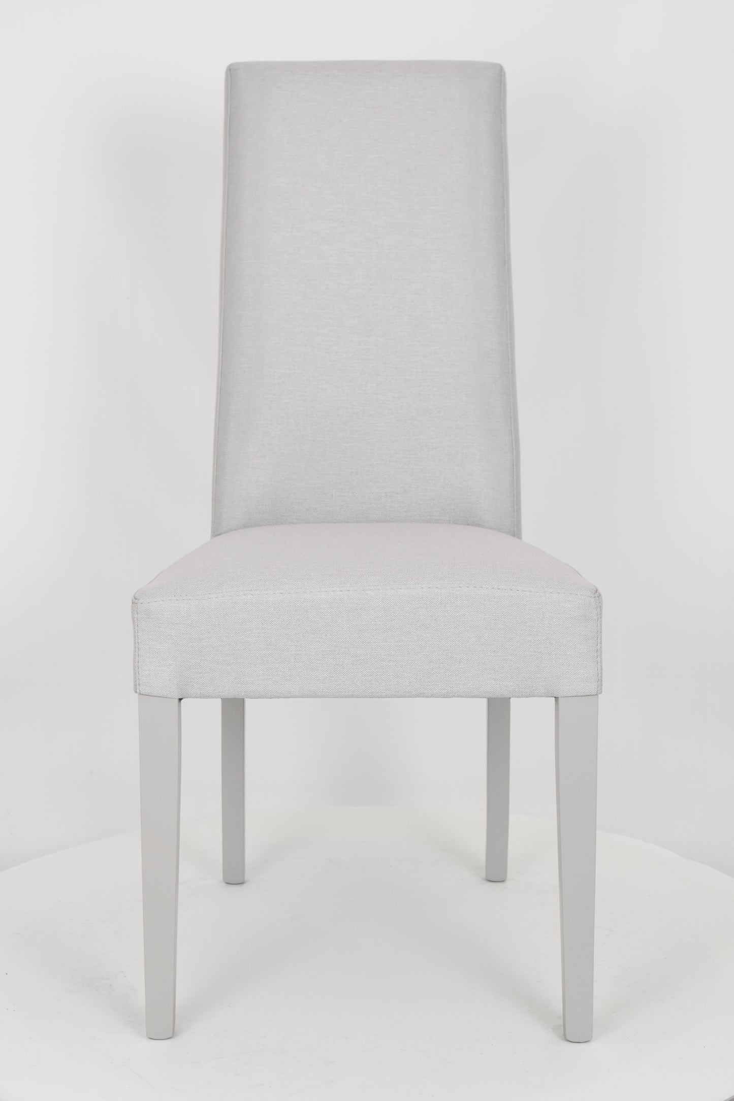Sedia outlet modello 36 imbottita in tessuto colore grigio perla
