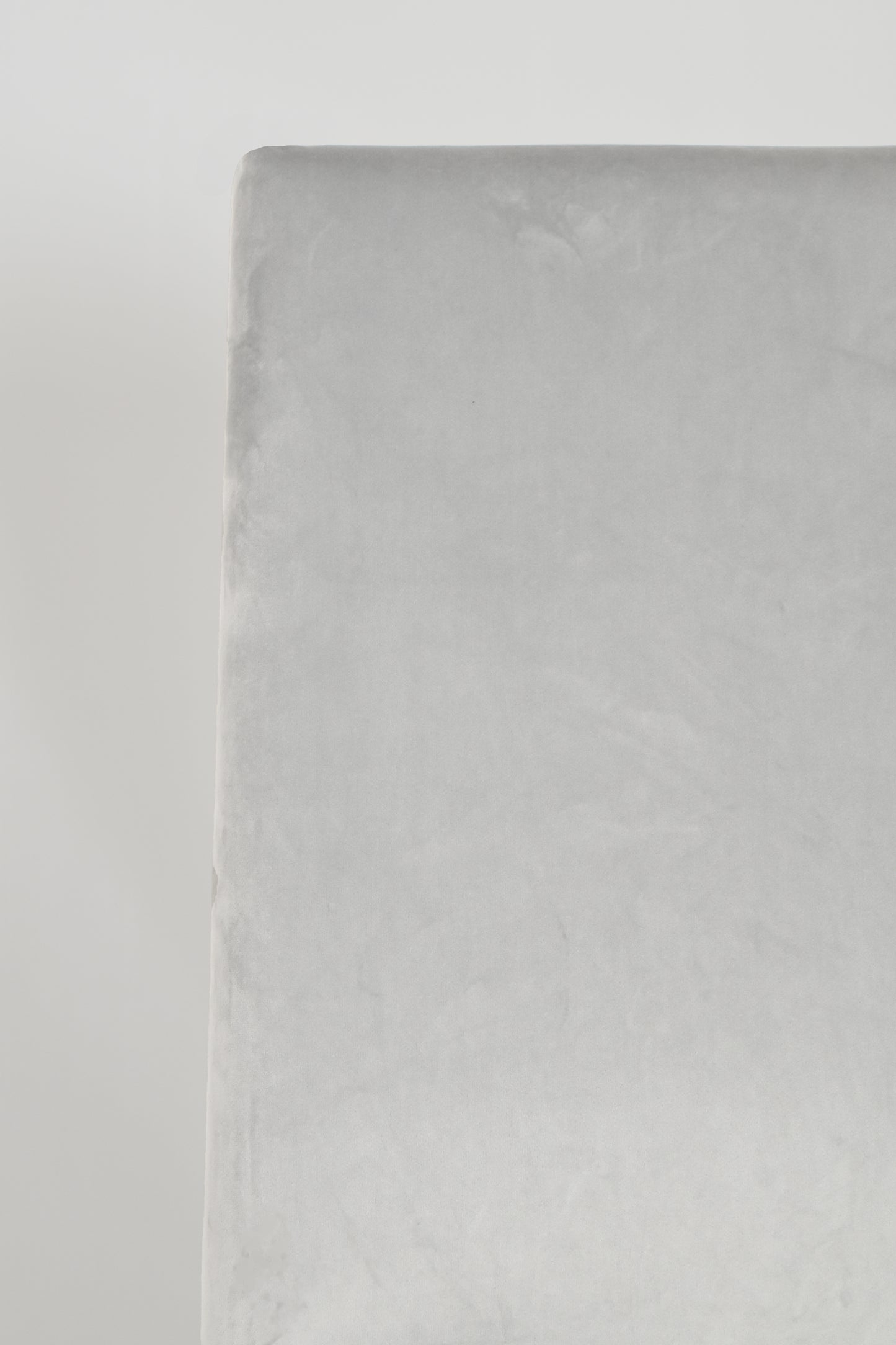 Sedia outlet modello 35 imbottita e sfoderabile in velluto color grigio chiaro