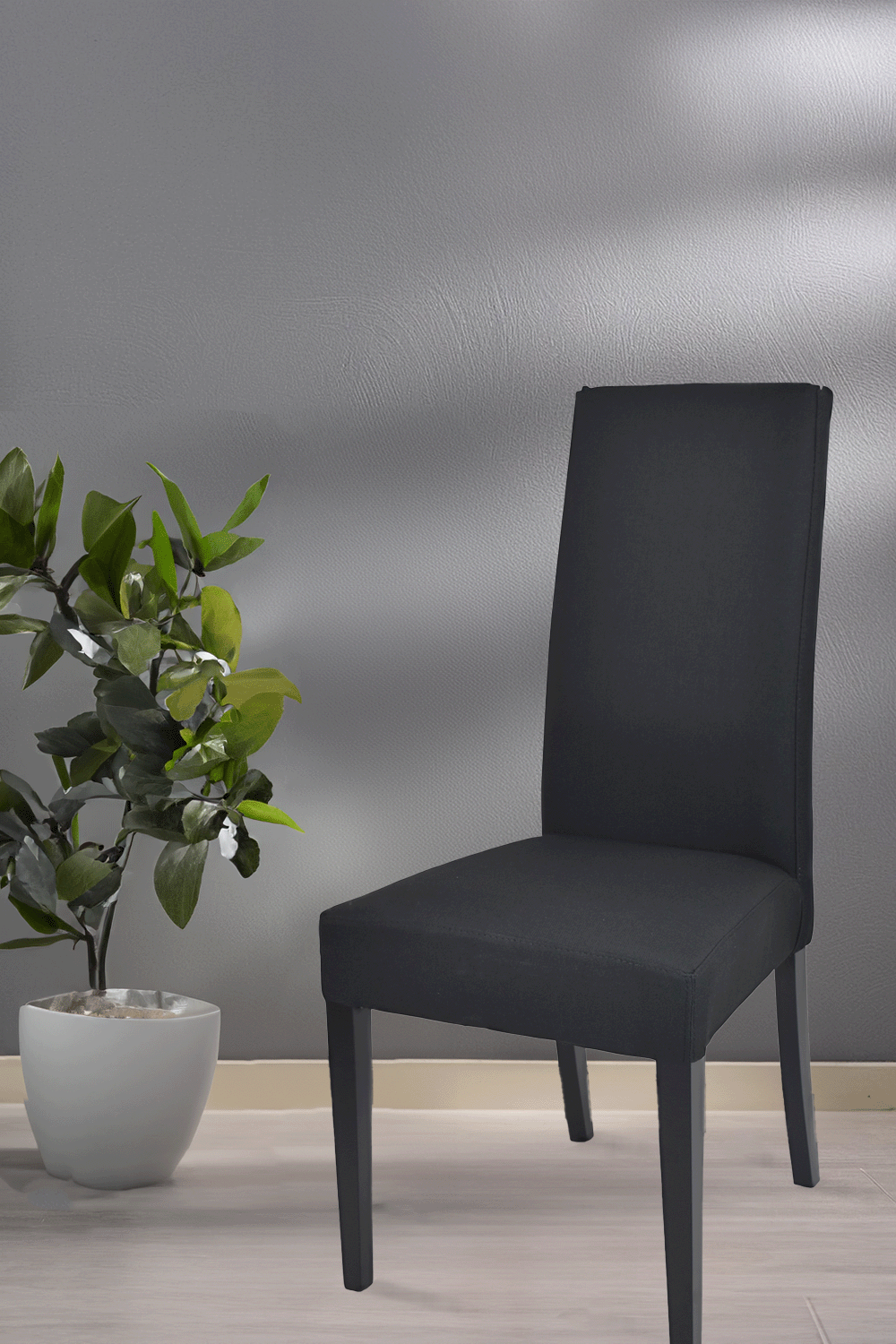 Sedia outlet modello 36 imbottita in tessuto colore nero