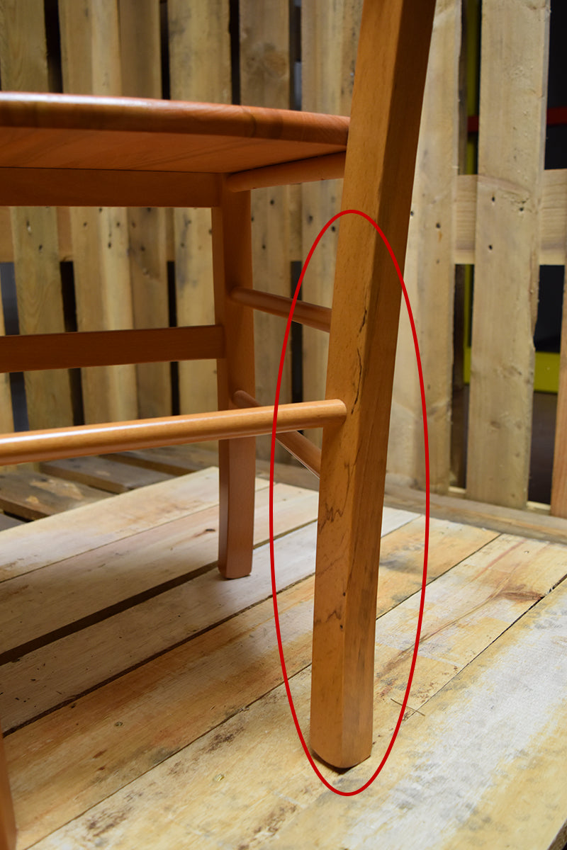 Stock second choice chair model 14 honey color wooden seat