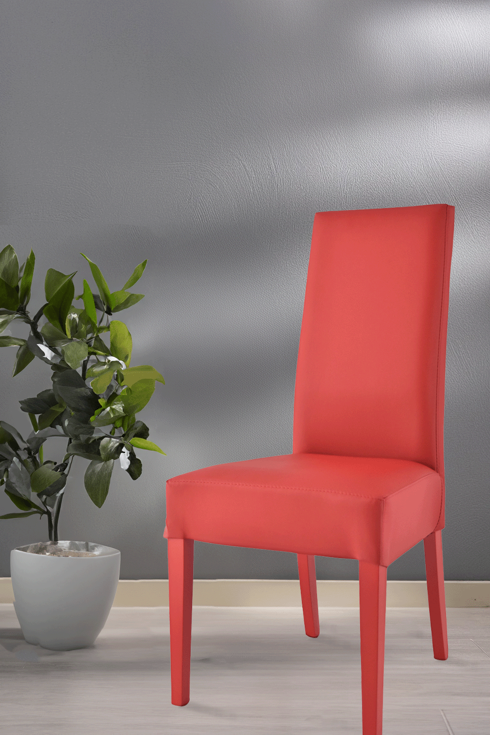 Sedia outlet modello 36 imbottita in finta pelle colore rosso