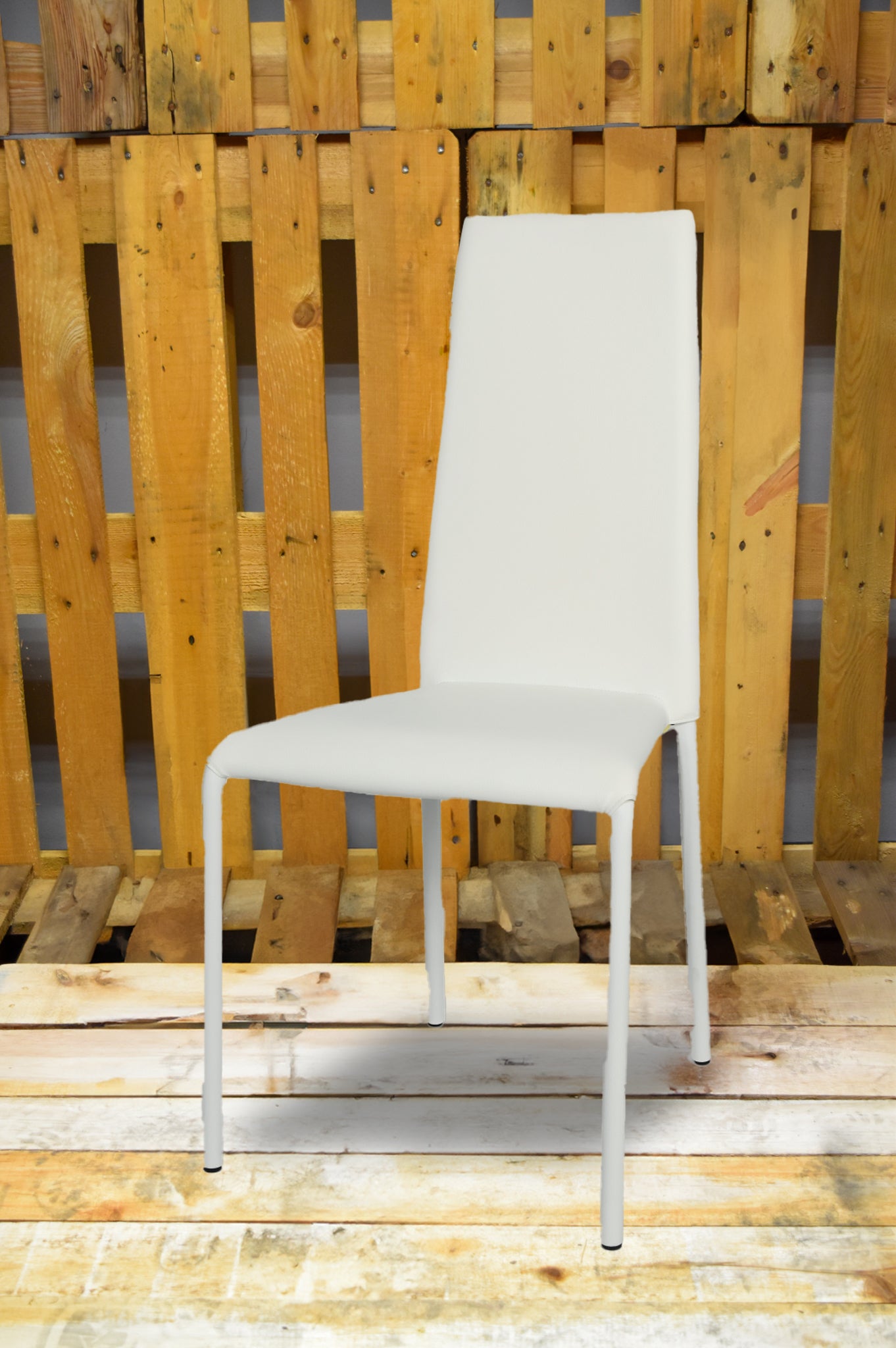Stock second choice chair model MGRIM224 upholstered in white artificial leather