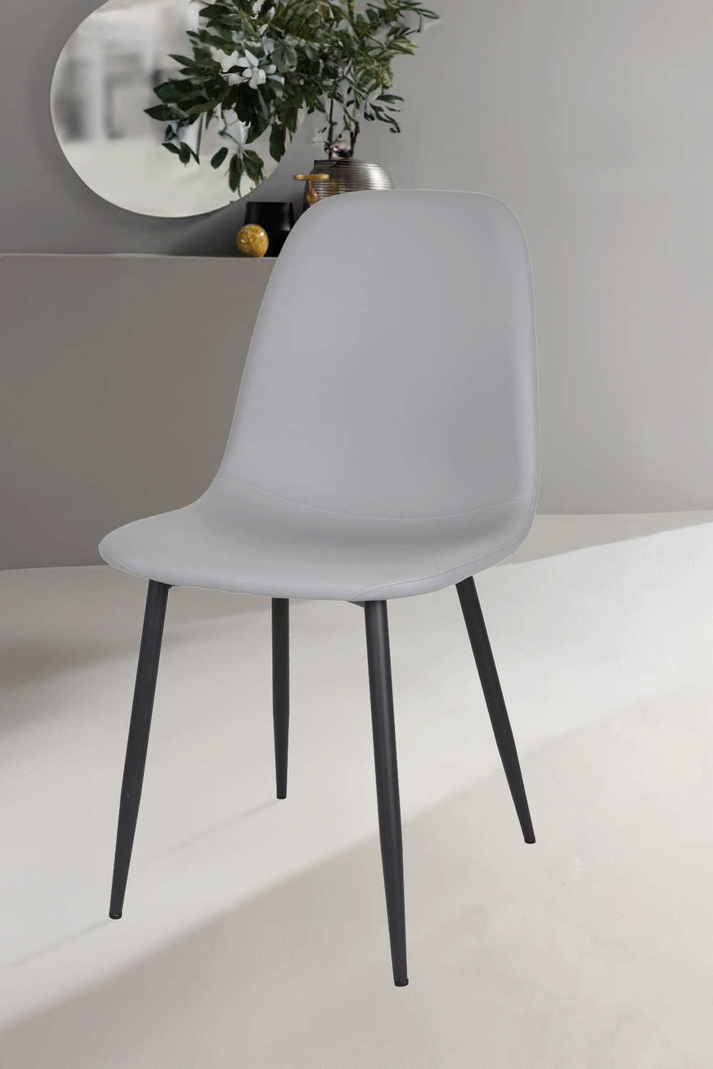 Outlet chair model 95 upholstered in light grey artificial leather